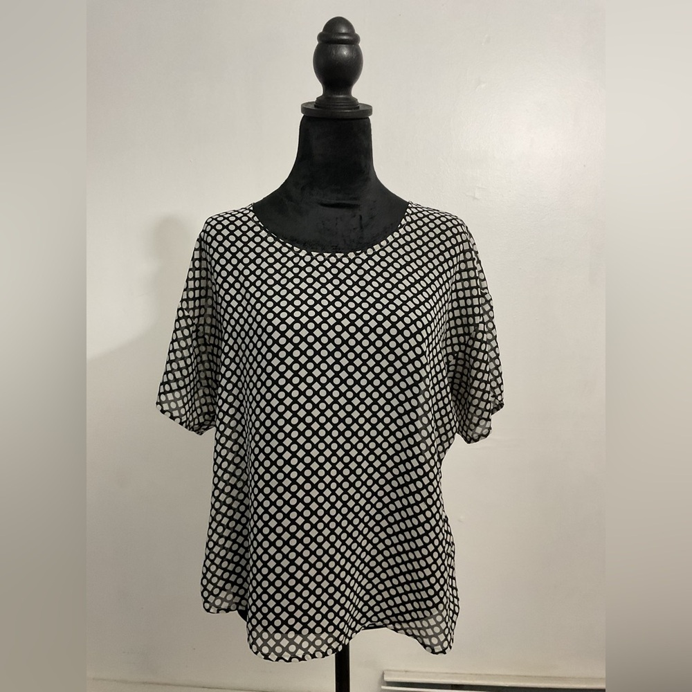 GAP Black and White Boxy Blouse